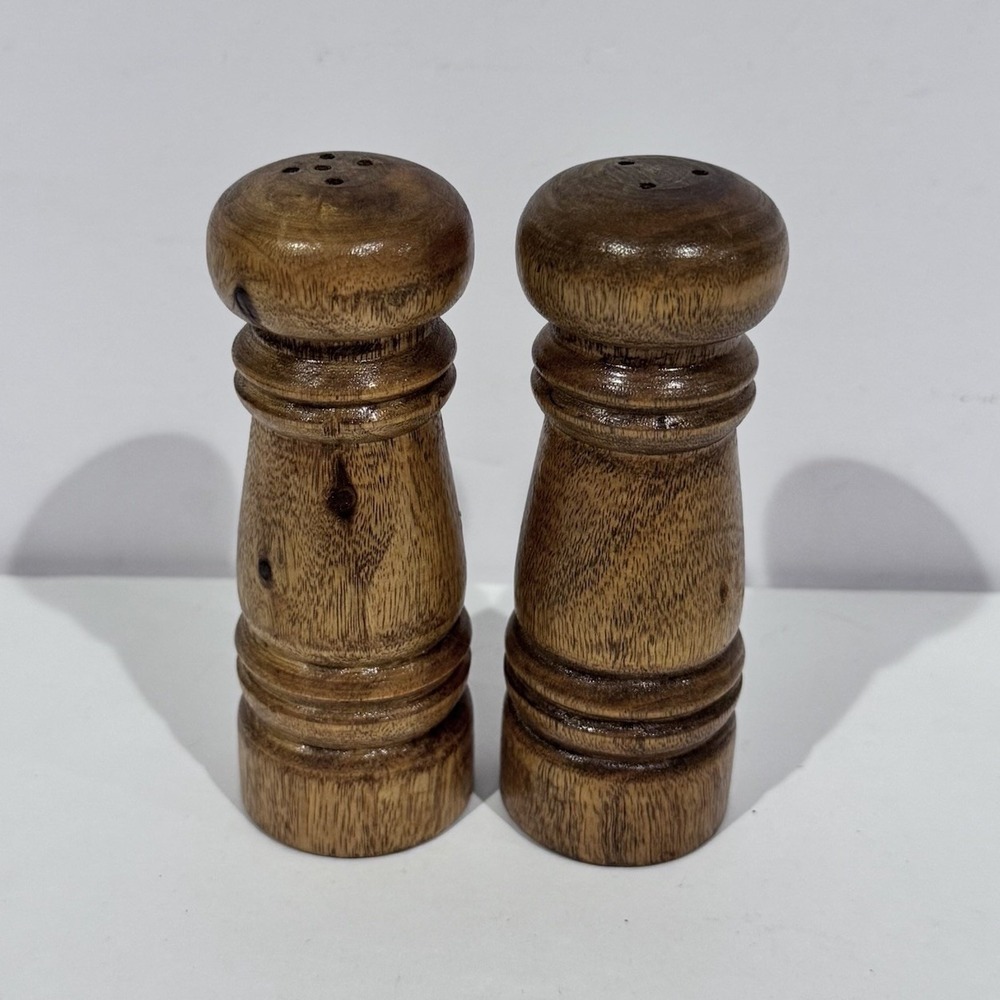 Rustic‎ Wooden Salt & Pepper Shaker Set W Stoppers Primitive Country Farmhouse
